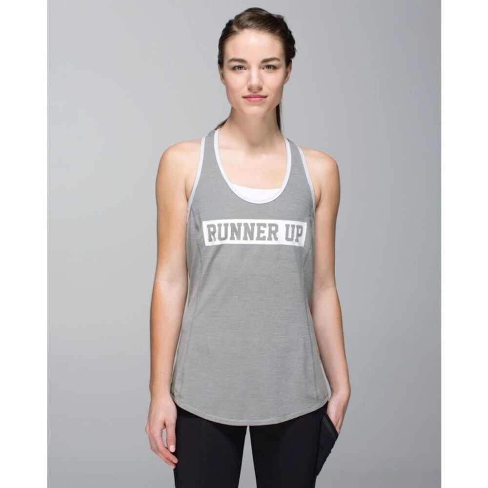 Lululemon Gray Silver Runner Up Racerback Tank Top Sz 2 Yoga Gym Active‎ Workout